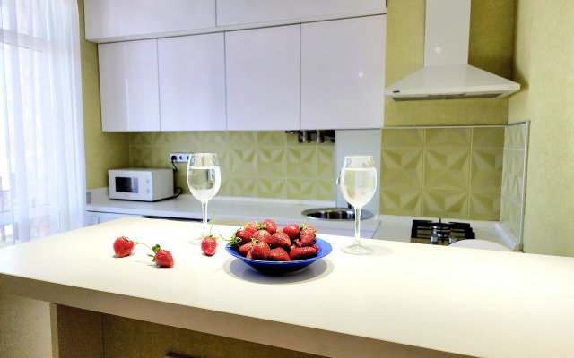 Na Nizhneimeretinskoy 143 Flat