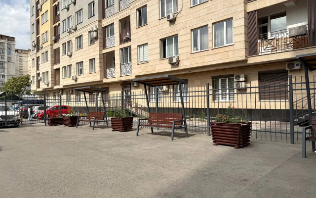 Uyutnaya Kvartira v Bishkeke na Shevchenko 99B Flat