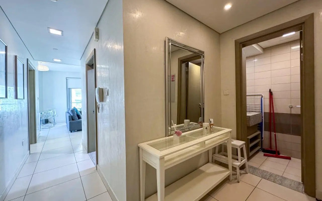 Апартаменты The Lofts Downtown Views