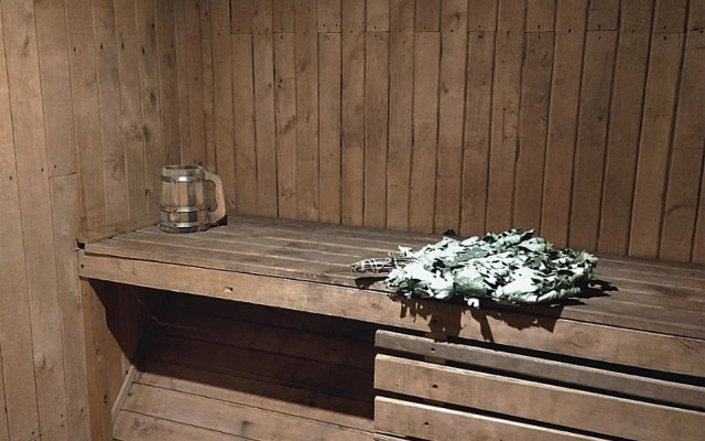 V Zheleznovodske Private House
