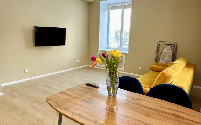 Квартира с новым ремонтом в центре города