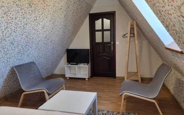 Частный дом  ГД на Лермонтова 1