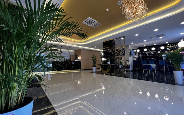 King Plaza Hotel