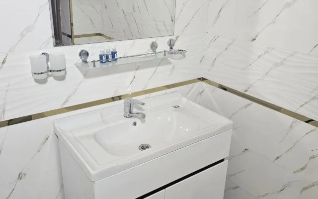 Butik-otel' Parvina  in old city