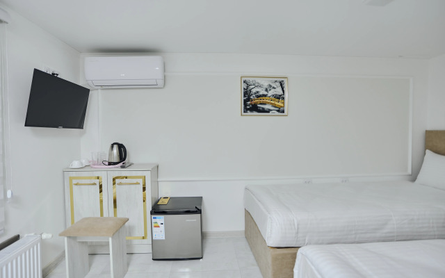 Hotel Registon Gold
