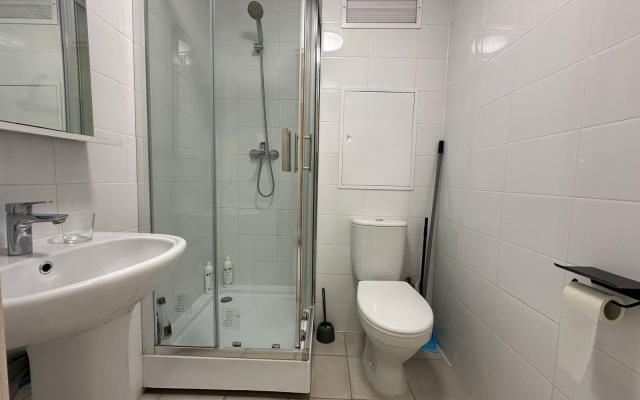 Istoman - 30 M2 dlya Dvoikh Apartments