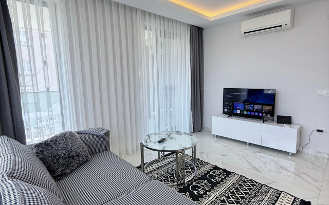 V 100 Metrakh ot Plyazha Cleopatra Apartments