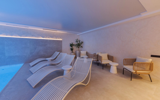 Отель Dombay Winter Hall