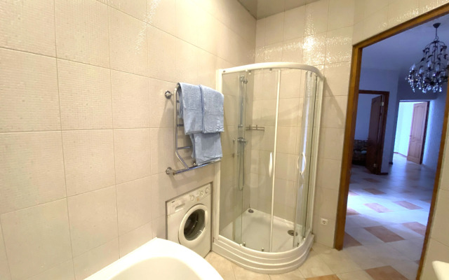 Апартаменты с Видом на Фонтанку