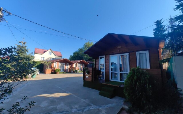 ArtHome Guest House