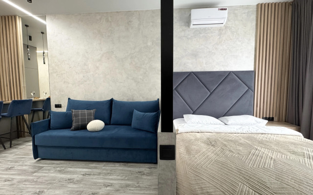 Апартаменты Улучшенные дизайнерские 37 м (Vivaldi центр Сакко 24)