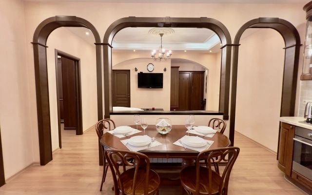 Abri Luxe Toscana Na Lermontova Flat