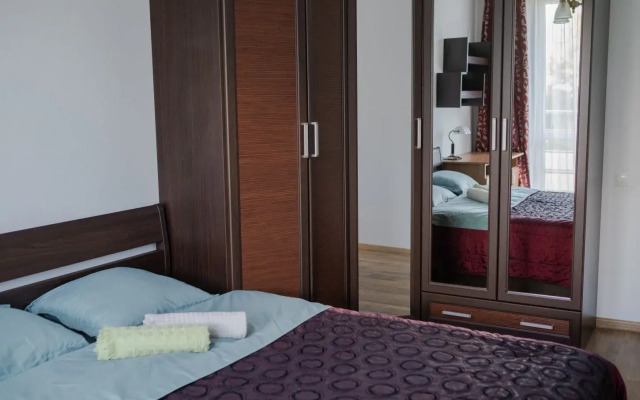 Квартира В Парковом переулке 7