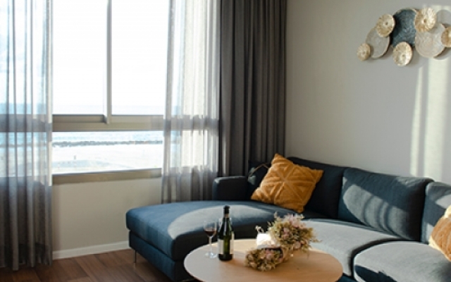 Luxury Suites by Notaly Ariel - Carmel Beach Apartments