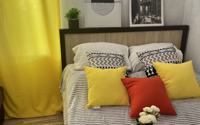 Квартира Холостякова 36