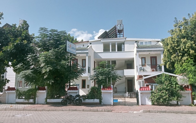London House Hotel