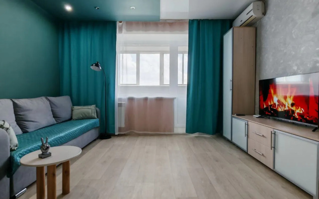 Vidovaya Studiya Ryadom S Oblastnoy Flat