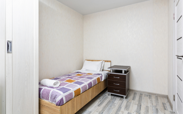 Bolshaya trekhkomnatnaya kvartira v gorode Voskresensk Flat