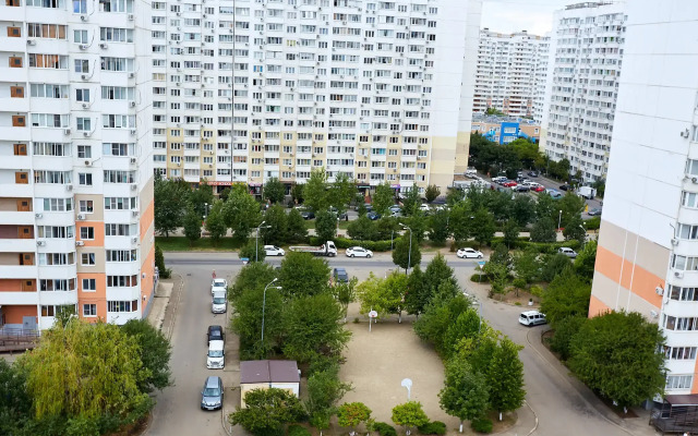 Квартира с Балконом на Котлярова 20