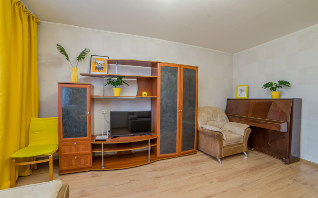 Апартаменты на Индустрии 53