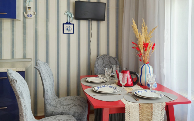 Dizaynerskaya Kvartira Gzhel  V Russkom Stile Flat