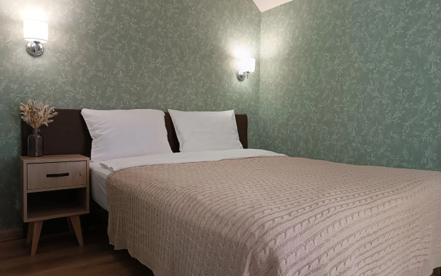 Neobychnye Na Lomonosova 16 Apartments