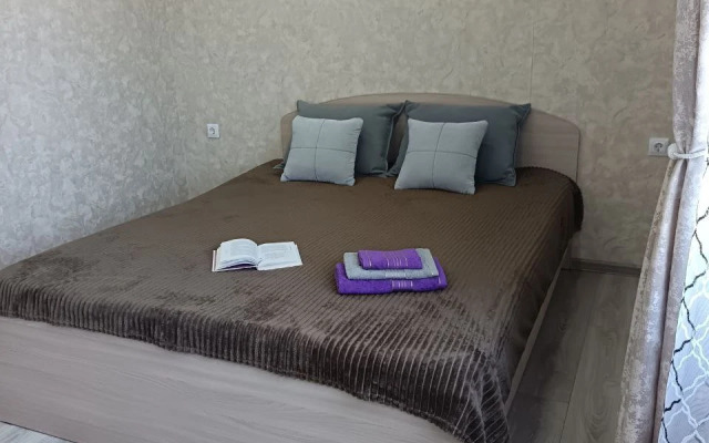 Krymsk-Apart Na Sineva 36A Flat