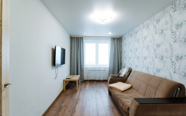 Uyutnaya S Dizaynerskim Remontom V Novom Dome Flat