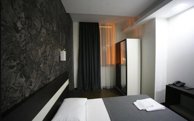West Tower Hotel