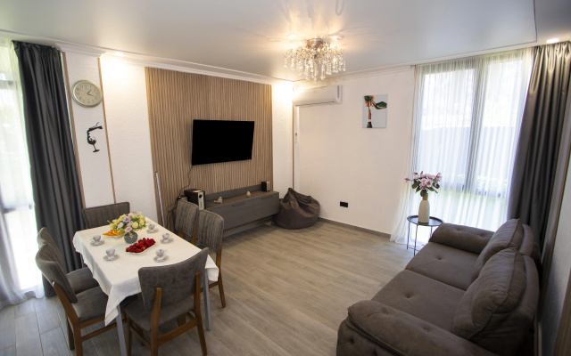 Частный дом Magnetoria 3 BR W Private Yard and BBQ