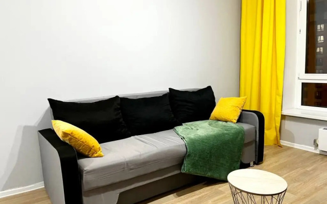 Sunny Days Apartment Zhulebino Park 1 Apartments