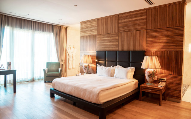 Отель Ramada Plaza By Wyndham Istanbul City Center