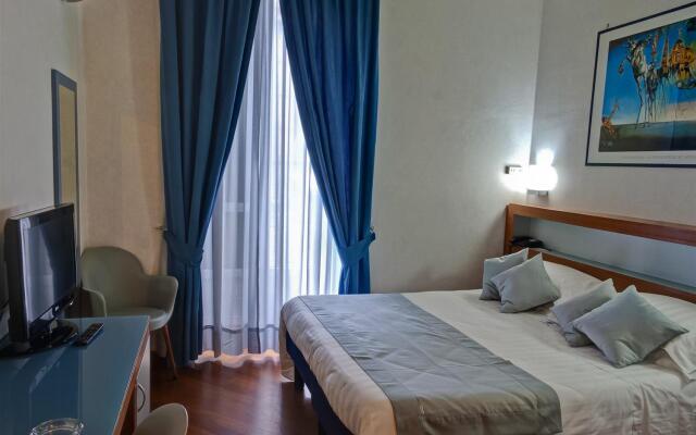Best Western Plus Hotel Plaza Napoli