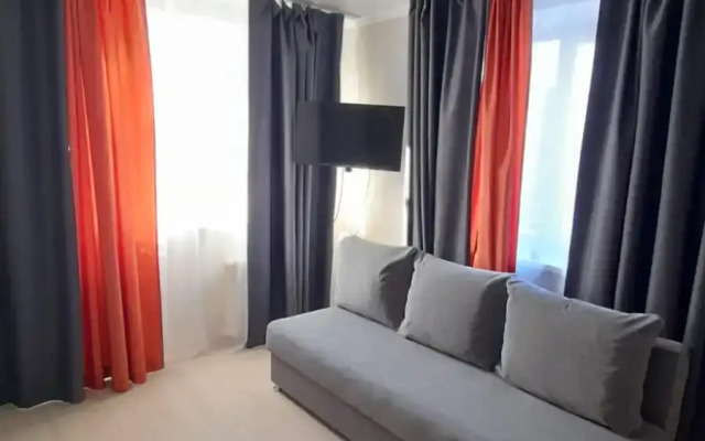 Uyut Flat