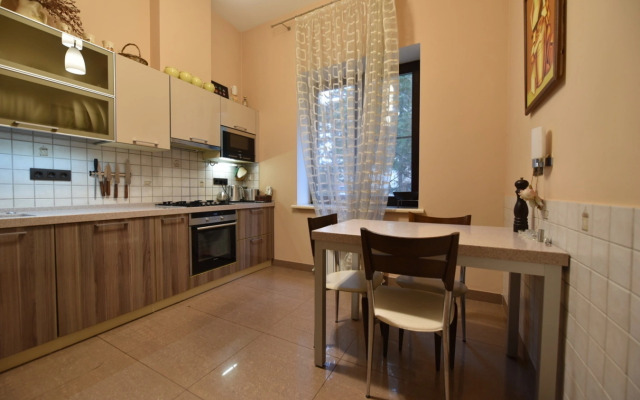 Частный дом Коттедж 3-х этажный