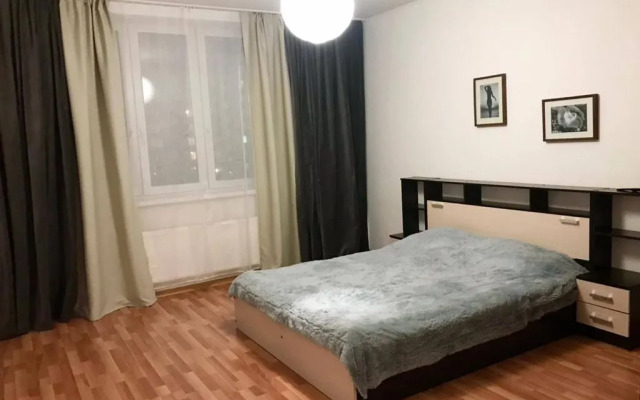 Квартира Рядом с ТЦ Гринвич