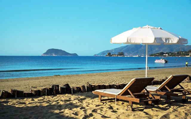 Gardelli Art Resort Hotel