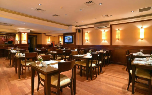 Pera Rose Hotel