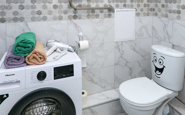 Квартира с балконом на Артюшкова 15