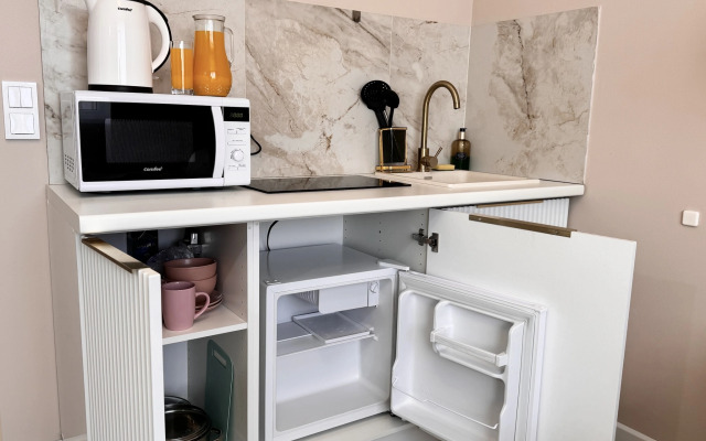Na Ulitse Romantikov 1 Flat