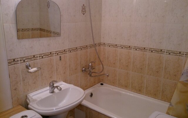 On Day na Chelyuskintsev 14 One-Bedroom Apartments