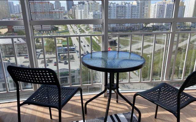 U Metro Chkalovskaya Apartments