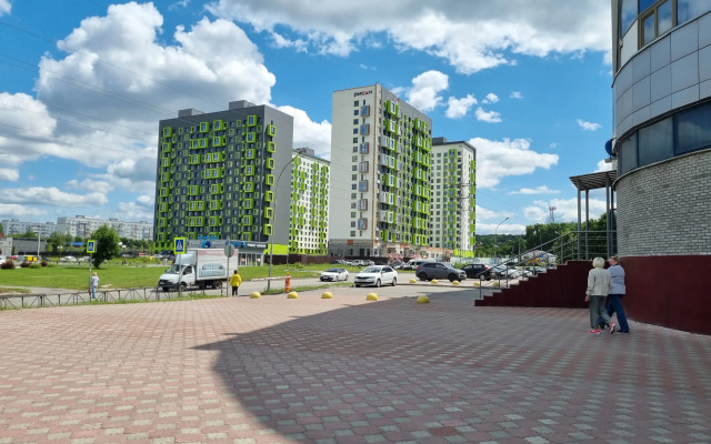 Studiya ryadom s Burtasami, kardiotsentrom, trassa M5. Penza Flat