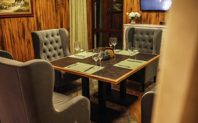 Конный клуб Звёздный