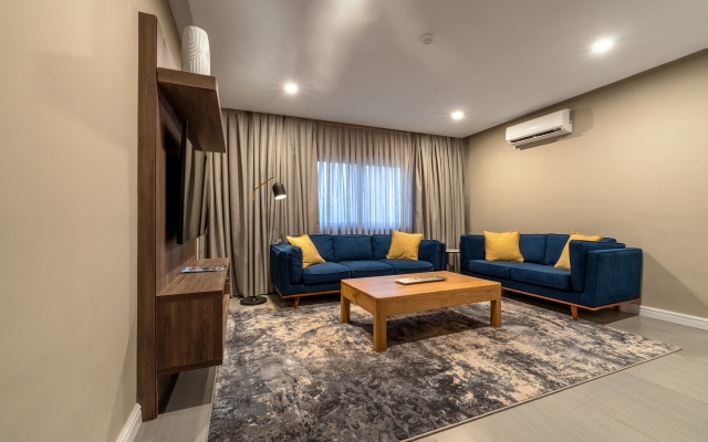 Central Hotel- Ridge