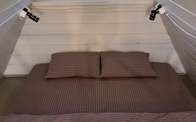 Vse Svoi Guest House