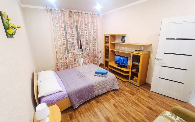 Квартира Едем в Омск уютная Звездова 127