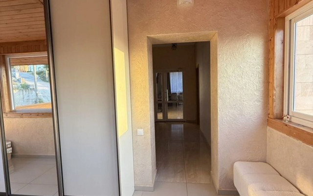 Na Ulitse Dubravskoy 3 Private house