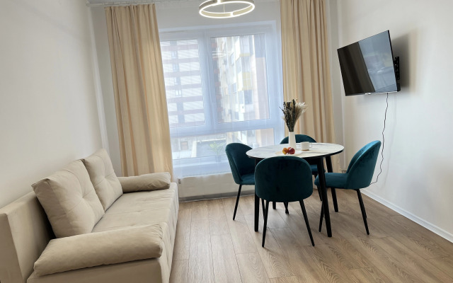 V Scherbinke Flat
