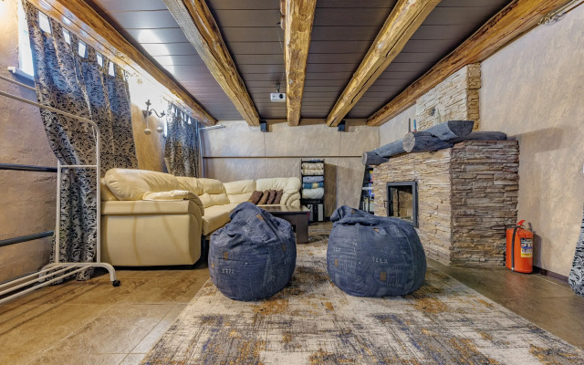 Частный дом "Онегин" с интересным дизайном в стиле Лофт